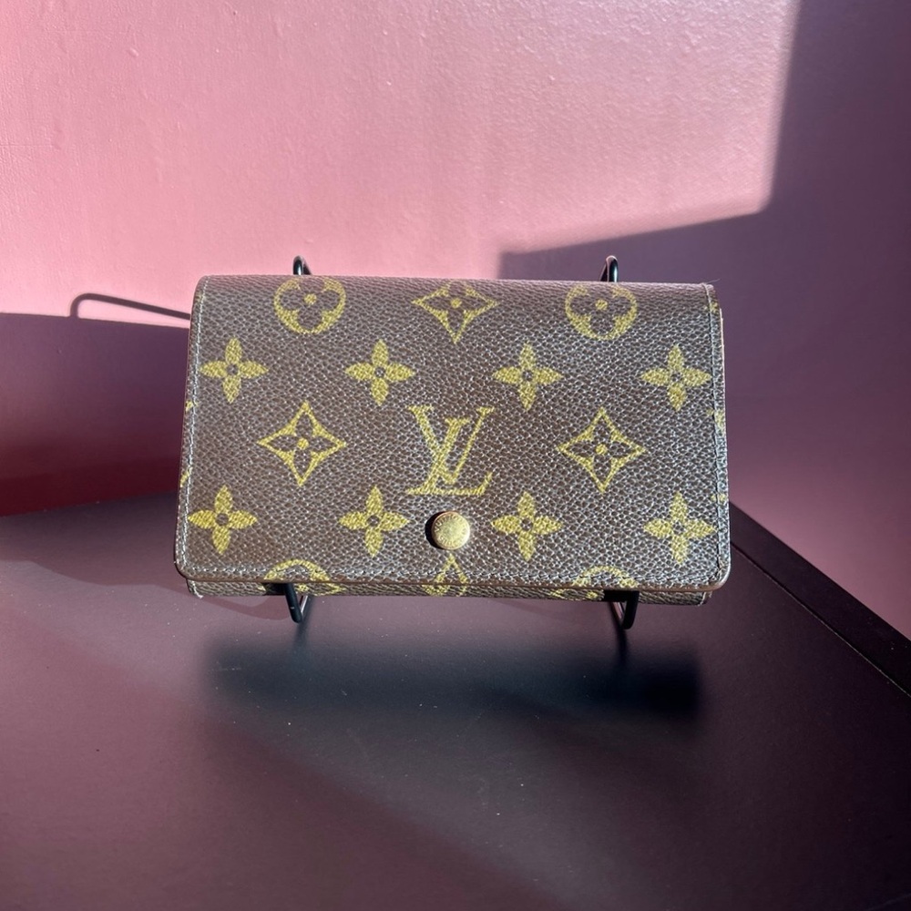 Louis Vuitton Tressor Monogram Wallet